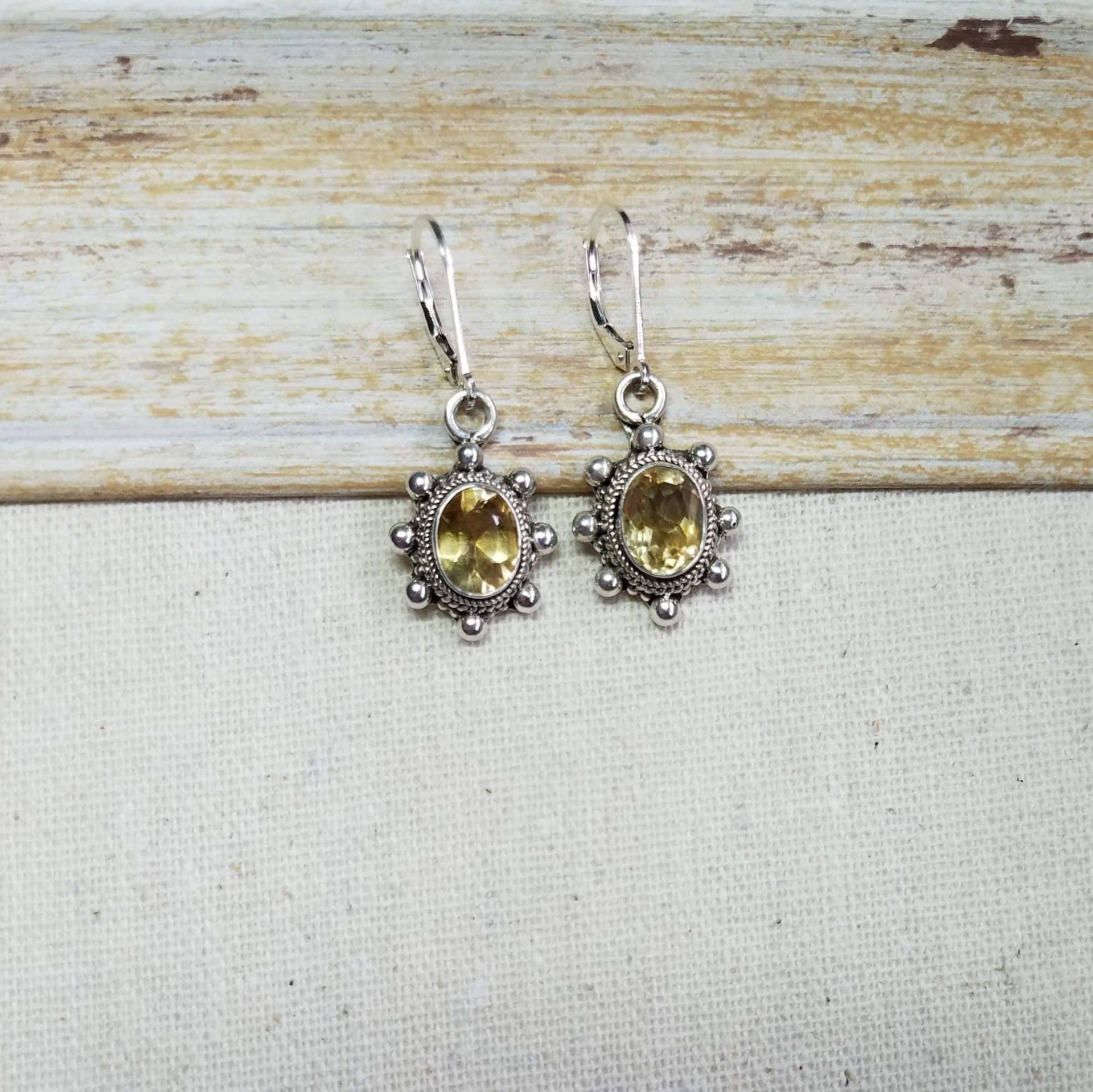 Handgefertigte Facettierte Citrine, Amethyst Oder Turmalin Ovale Ohrringe Aus Sterlingsilber Handgefertigte Facettierte Citrine, Amethyst Oder Turmalin Ovale Ohrringe Aus Sterlingsilber von DeborahdesignStore