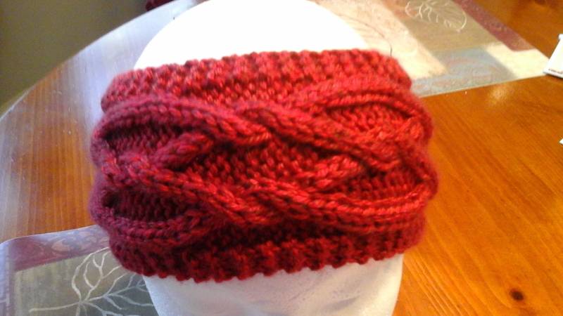 Handgestricktes Rotes Stirnband, Zopfmuster Roter Ohrenwärmer, Gestricktes Mädchens Geflochtenes Stirnband Handgestricktes Rotes Stirnband, Zopfmuster Roter Ohrenwärmer, Gestricktes Mädchens Geflochtenes Stirnband von DebsAccents