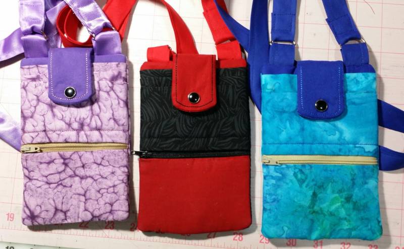 Handy, Geldbörse, Kreditkarte Und Geld-Inhaber Made Bestellen von DebsCustomCreations