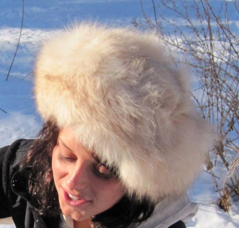 Wunderschöner Beige Vintage Fuchsmütze Wunderschöner Beige Vintage Fuchsmütze von DecadesOfDesire