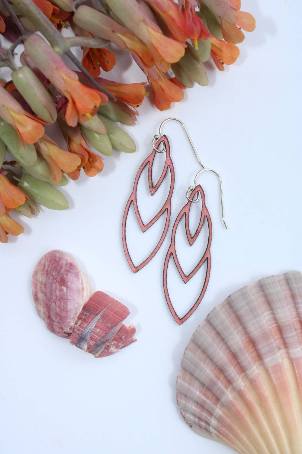 Ovales Trio Ohrhänger// Art Deco Inspiriertes, Leichtes Laser-Cut-Leder, An Sterling Silber Ohrhaken von Deccoangel