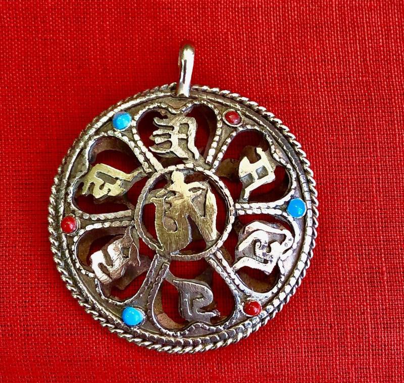 Handgemachter Bronze Anhänger/ Symbol Des Weltfriedens/ Mitgefühl Mantra/ Schutz/ Handgemachter Bronze Anhänger/ Symbol Des Weltfriedens/ Mitgefühl Mantra/ Schutz/ von DechenCollection