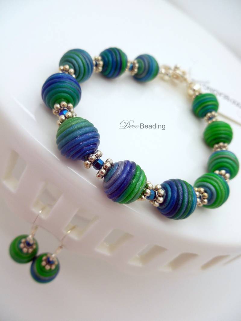 Polymer Clay Perlen Armband Und Ohrringe. Blaue Grüne Armband-Set. Set. Hombre Perlenarmband. Decobeading Polymer Clay Perlen Armband Und Ohrringe. Blaue Grüne Armband-Set. Set. Hombre Perlenarmband. Decobeading von DecoBeading