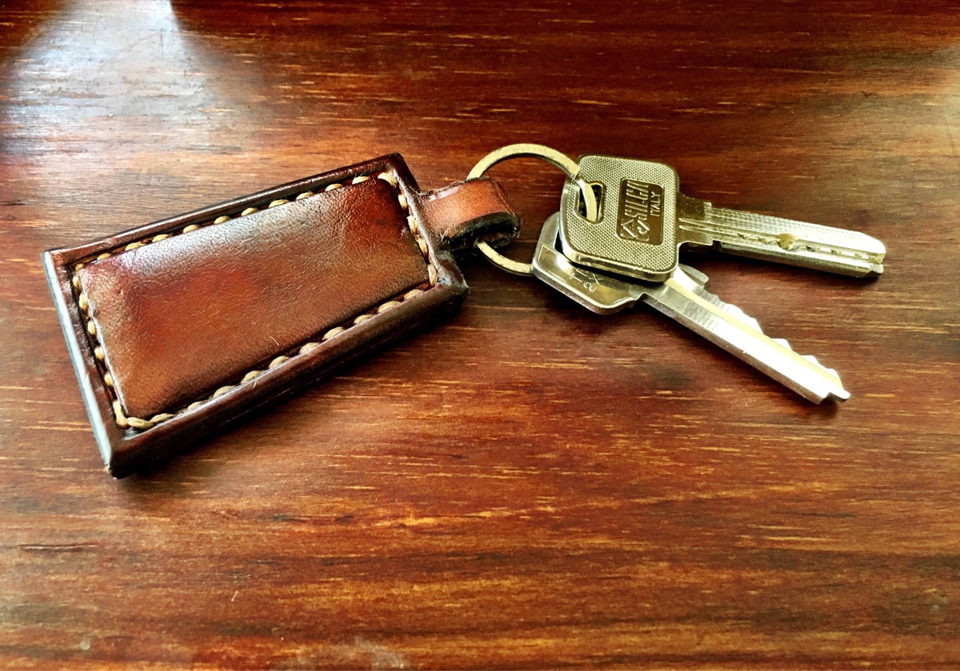 Llaveros De Cuero, Leder Personalizer, Schlüsselanhänger, Monogramm Llaveros De Cuero, Leder Personalizer, Schlüsselanhänger, Monogramm von DecueroES