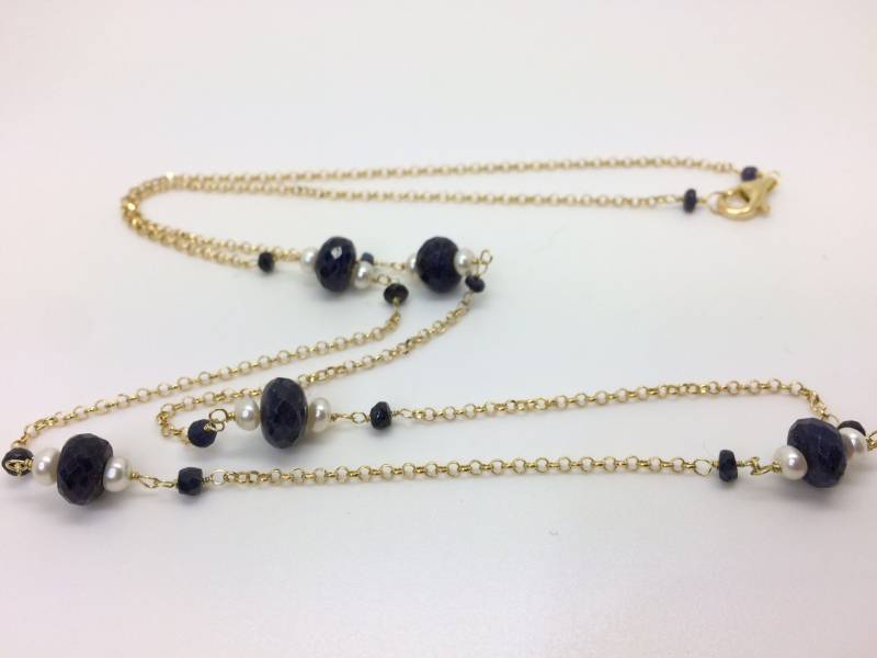 Rosenkranz Kette, Saphiren Und Perlen, Vergoldet Silber Rosenkranz Kette, Saphiren Und Perlen, Vergoldet Silber von Dedicabijoux