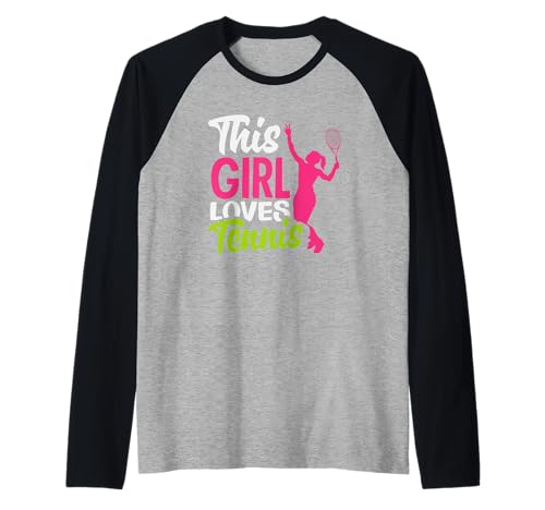 Dieses Mädchen liebt Tennisspieler leidenschaftlichen Sport Raglan von Dedicated Fans of Tennis Matches and Racket Sports