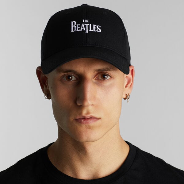 DEDICATED Cap The Beatles Logo - Black von Dedicated