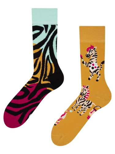 Dedoles Socken Regular normale Höhe Unisex Damen Herren Baumwolle viele lustige Designs Weihnachtssocken 1 Paar, Farbe Mehrfarbig, Motiv Zebrakünstler, Gr. 43-46 von Dedoles