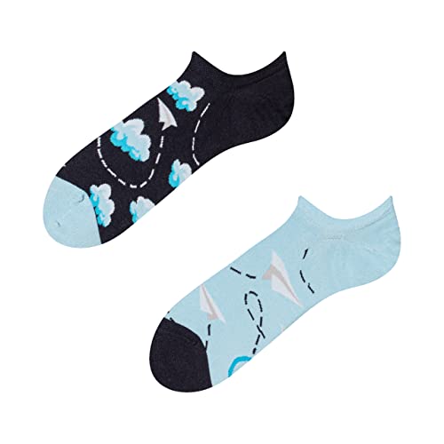 Dedoles Lustige Sneakersocken Kurze Herren & Damen aus Baumwolle 1 Paar, Farbe Blau, Motiv Papierflugzeuge und Wolken, Gr. 43-46 von Dedoles