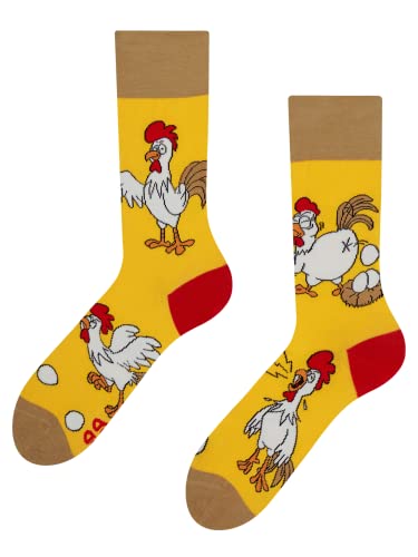 Dedoles Socken Regular normale Höhe Unisex Damen Herren Baumwolle viele lustige Designs Weihnachtssocken 1 Paar, Farbe Gelb, Motiv Huhn oder Ei, Gr. 35-38 von Dedoles
