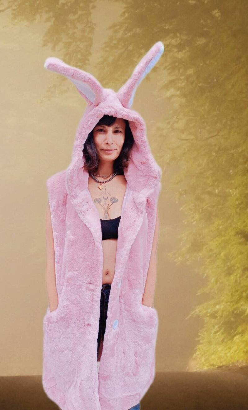 Kaninchen/Hasen Handgemachte Erwachsenenkostüm Häschen Kostüm - Gemütlicher Kaninchen Hoodie Männer Und Frauen von DeeDeeDesignCostumes