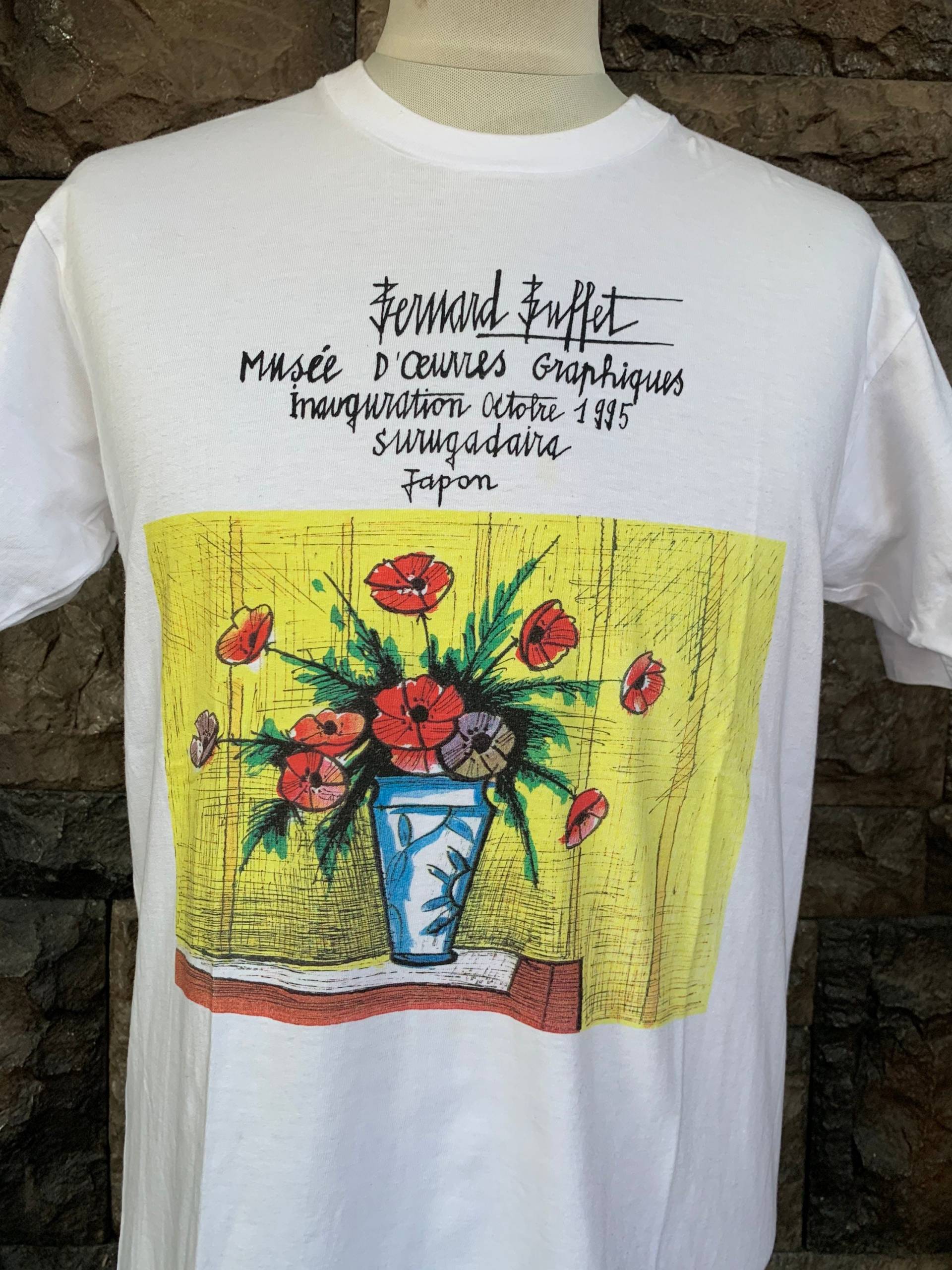 Vintage 90Er Jahre Bernard Buffet Museum Kunst T-Shirt/Musee D'oeuvres Graphiques Von 1995 von DeejaArt