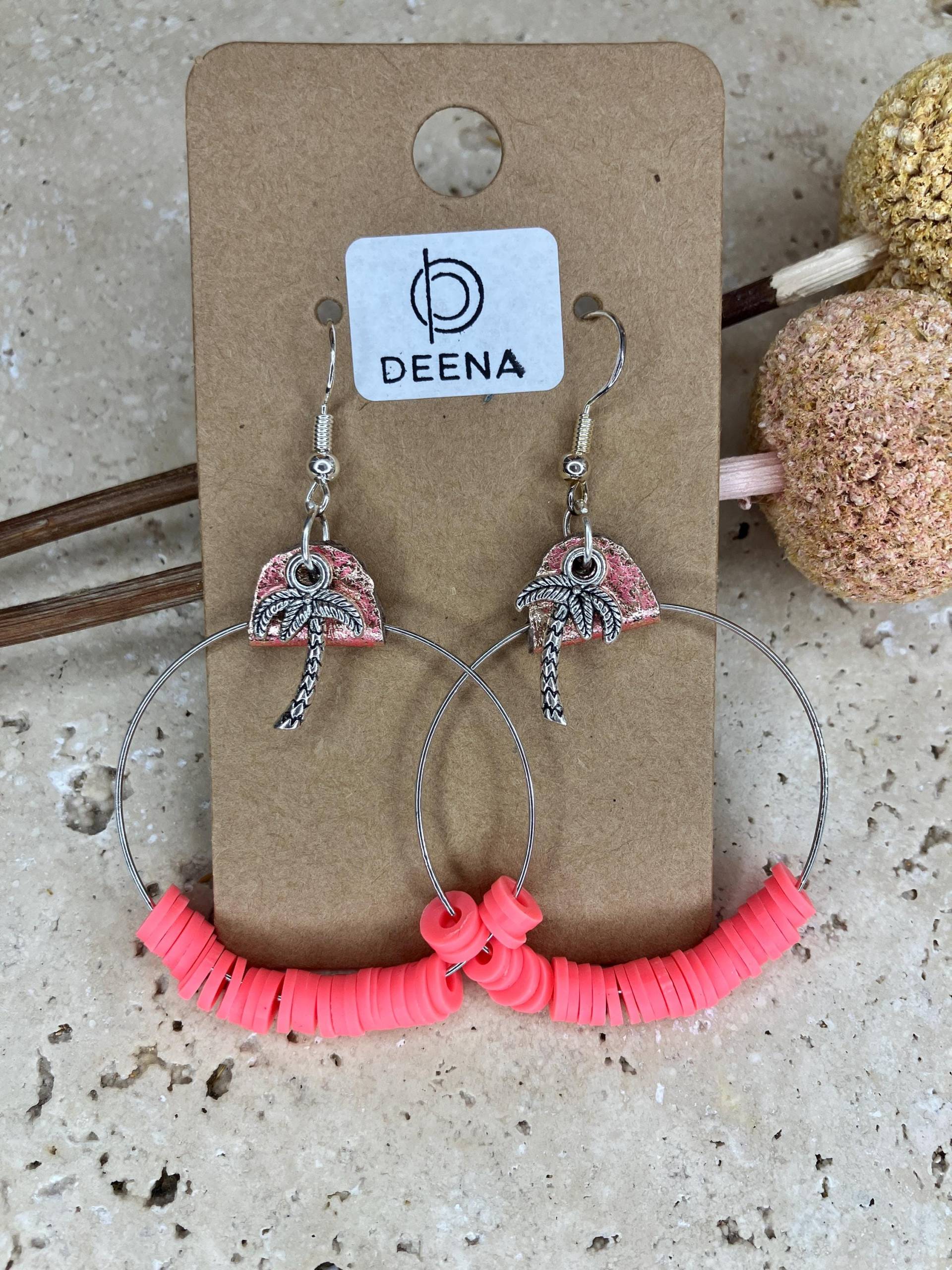 Deena - Handgemachte Ohrringe Aus Edelstahl Mit Leder Und Heishi Perlen, Rosa Neonpink Silberfarbenen Akzenten, Modern & Ausgefallen Deena - Handgemachte Ohrringe Aus Edelstahl Mit Leder Und Heishi Perlen, Rosa Neonpink Silberfarbenen Akzenten, Modern & Ausgefallen von DeenaDesignDortmund