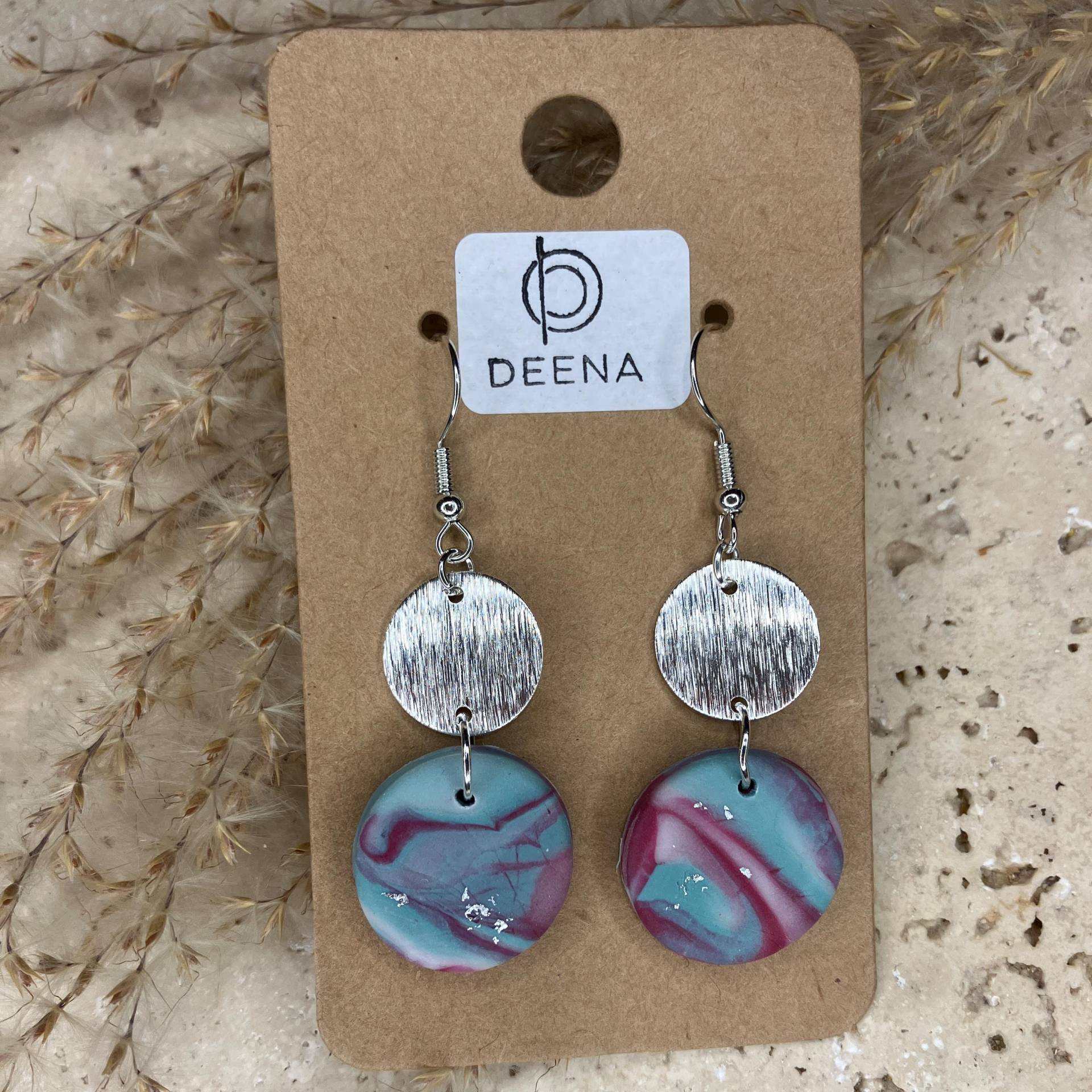 Deena - Handgemachte Ohrringe Aus Polymer Ton, Hellblau Lila Creme Blattgold Mit Silberfarbenen Akzenten, Leicht & Elegant Deena - Handgemachte Ohrringe Aus Polymer Ton, Hellblau Lila Creme Blattgold Mit Silberfarbenen Akzenten, Leicht & Elegant von DeenaDesignDortmund