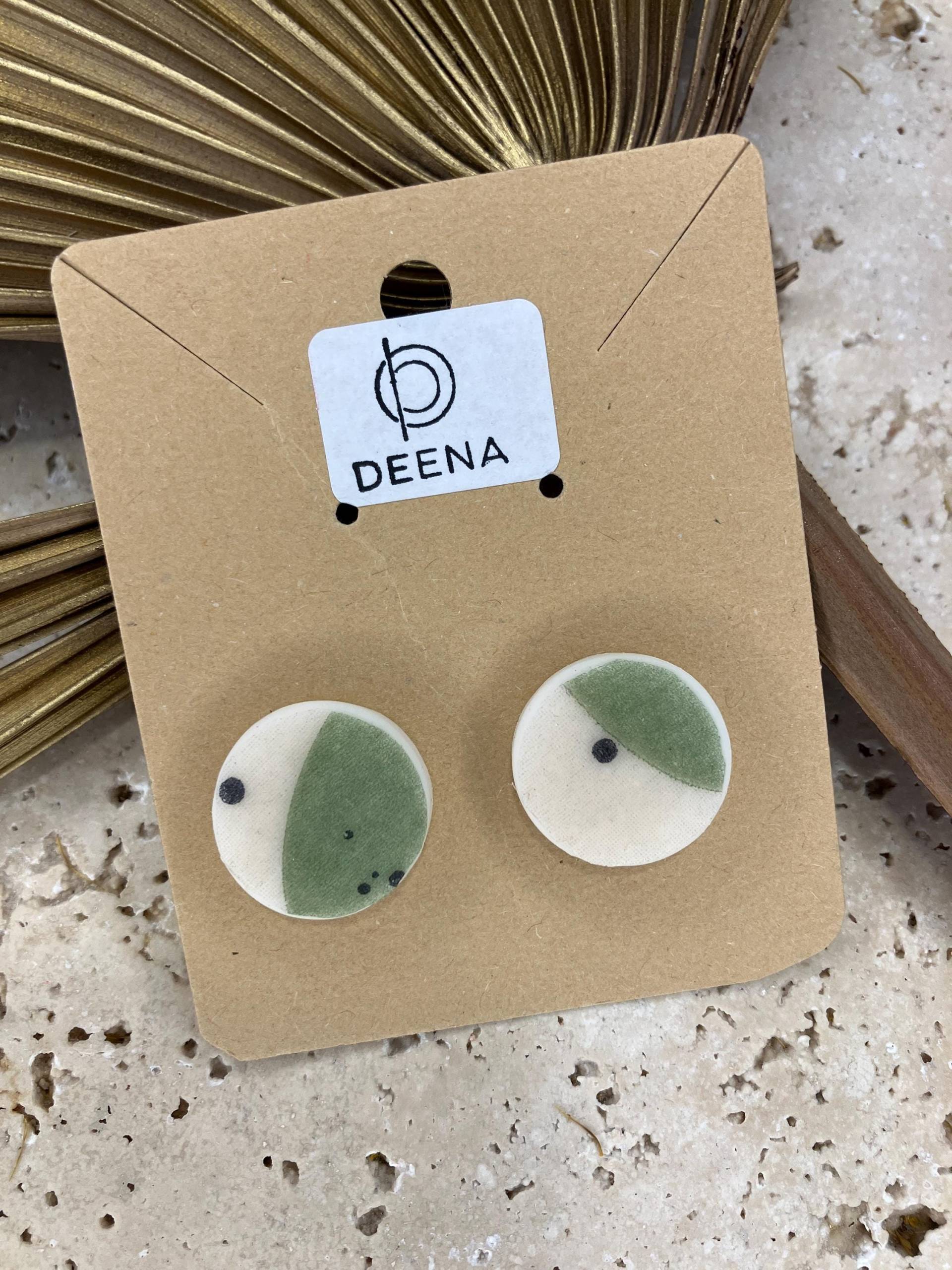 Deena - Handgemachte Ohrstecker Aus Polymer Ton, Beige Grün Schwarz Bauhaus Stil, Elegant & Minimalistisch Deena - Handgemachte Ohrstecker Aus Polymer Ton, Beige Grün Schwarz Bauhaus Stil, Elegant & Minimalistisch von DeenaDesignDortmund