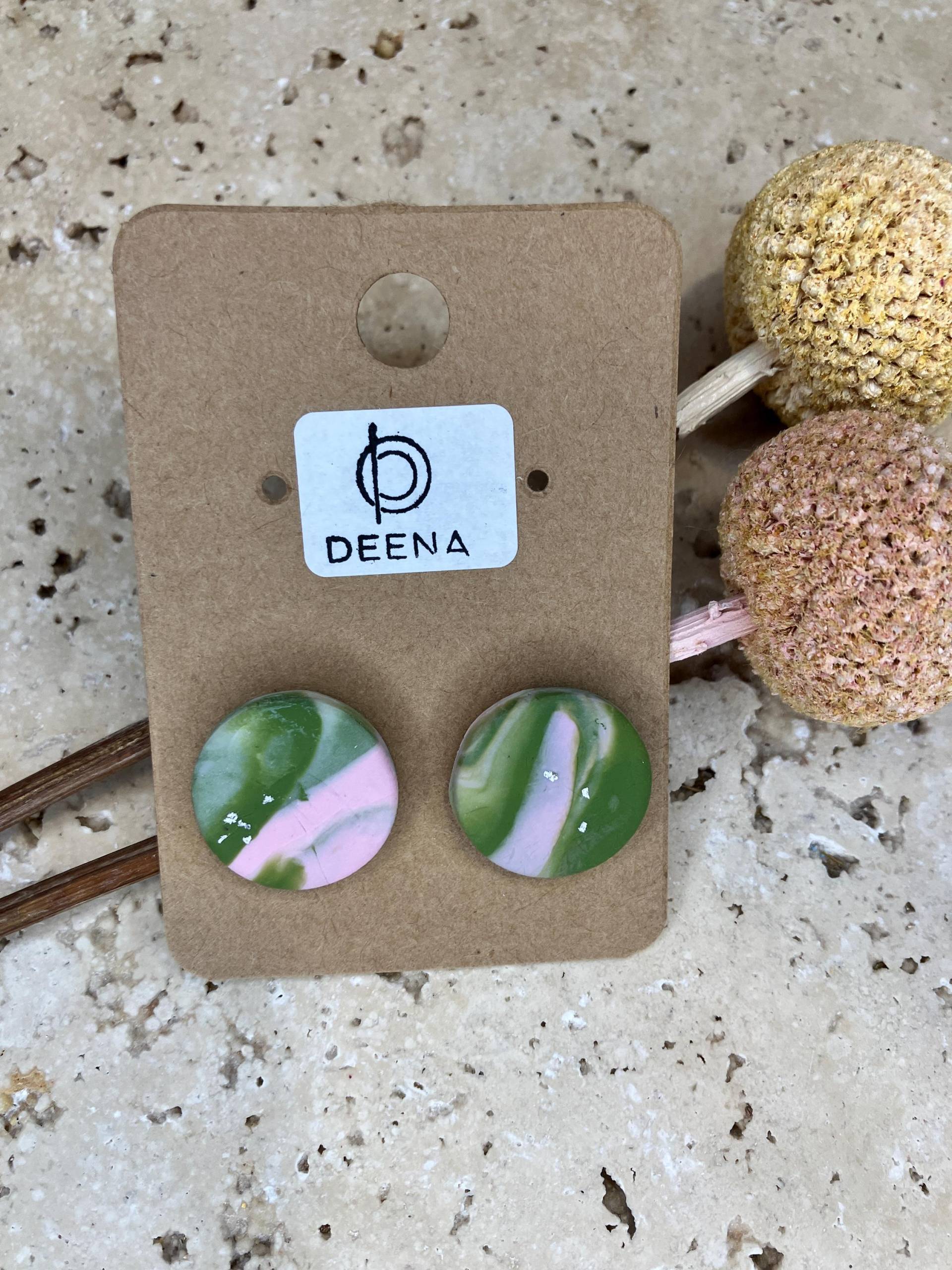Deena - Handgemachte Ohrstecker Aus Polymer Ton, Grün Rosa Blattgold, Elegant & Minimalistisch Deena - Handgemachte Ohrstecker Aus Polymer Ton, Grün Rosa Blattgold, Elegant & Minimalistisch von DeenaDesignDortmund