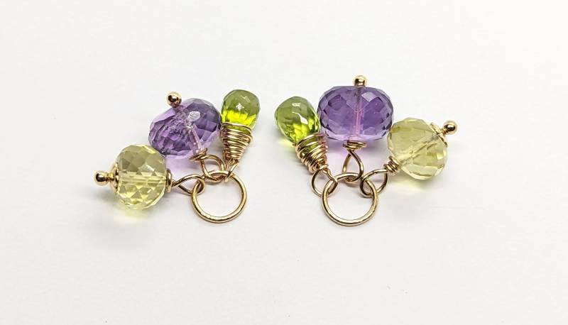 Amethyst, Lemonquarz Und Peridot Ohrring Anhänger in 14 Karat Gold Gefüllt Amethyst, Lemonquarz Und Peridot Ohrring Anhänger in 14 Karat Gold Gefüllt von DeepColorGems