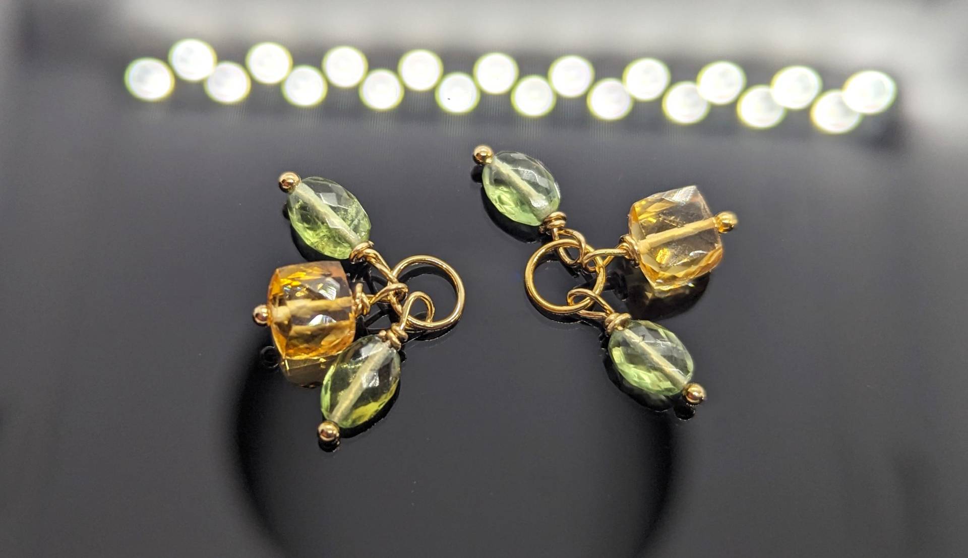 Grüne Apatit Perlen Und Citrin Würfel Ohrring Anhänger in 14Ct Gold Filled, Mit Der Option Ohrhaken Filled Zu Erwerben Grüne Apatit Perlen Und Citrin Würfel Ohrring Anhänger in 14Ct Gold Filled, Mit Der Option Ohrhaken Filled Zu Erwerben von DeepColorGems