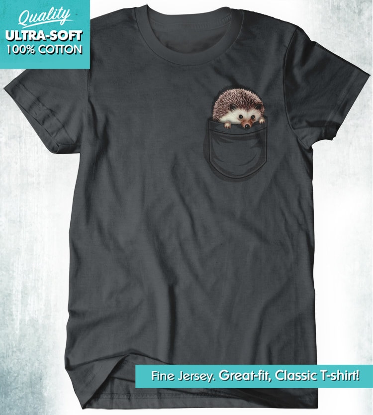 New Cute Pocket Igel Feine Baumwolle Jersey Herren Unisex Erwachsene Größen Tiere Shirt von DeepFriedArt