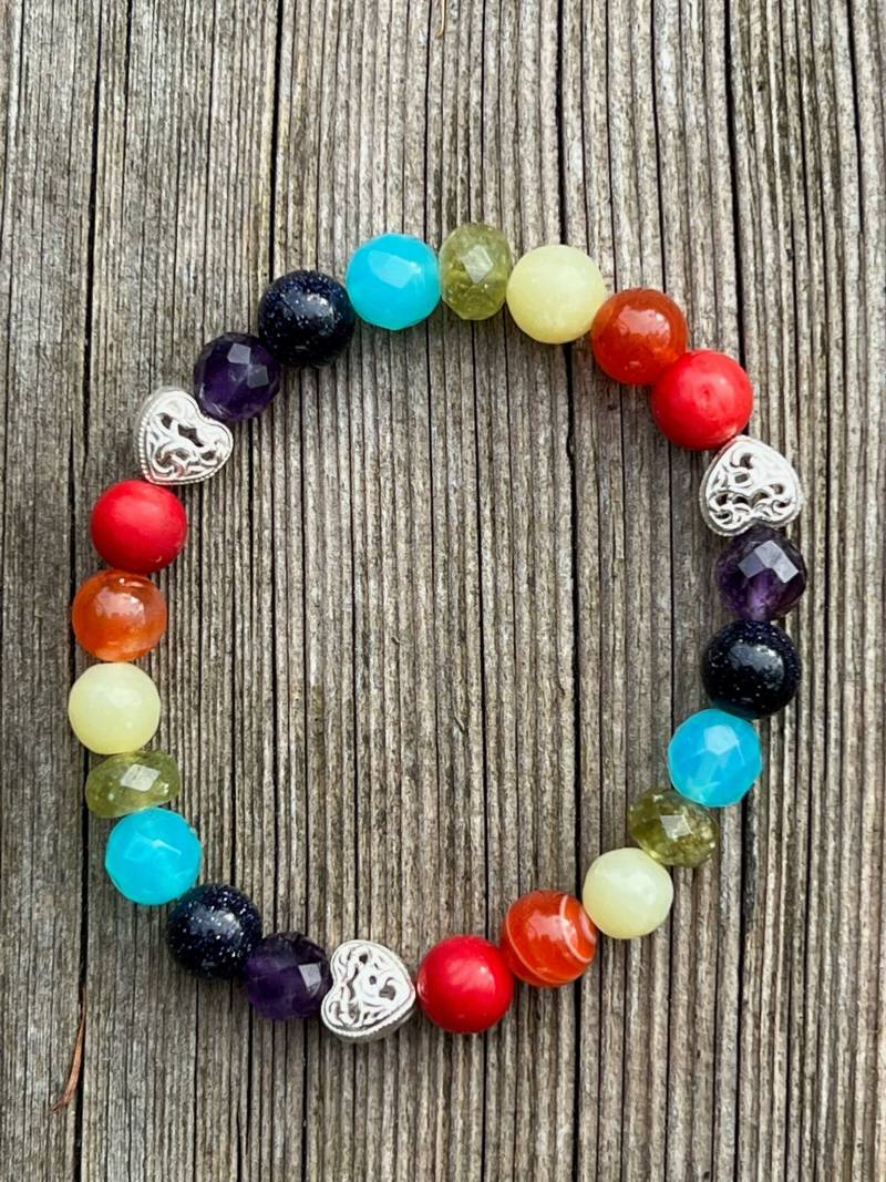 Chakra Liebe | Edelstein Armband Mit Amethyst, Blauem Goldstein, Aqua Chalcedon, Grünem Granat, Korea Jade, Karneol, Roter Koralle Chakra Liebe | Edelstein Armband Mit Amethyst, Blauem Goldstein, Aqua Chalcedon, Grünem Granat, Korea Jade, Karneol, Roter Koralle von DeerartByDanielaF