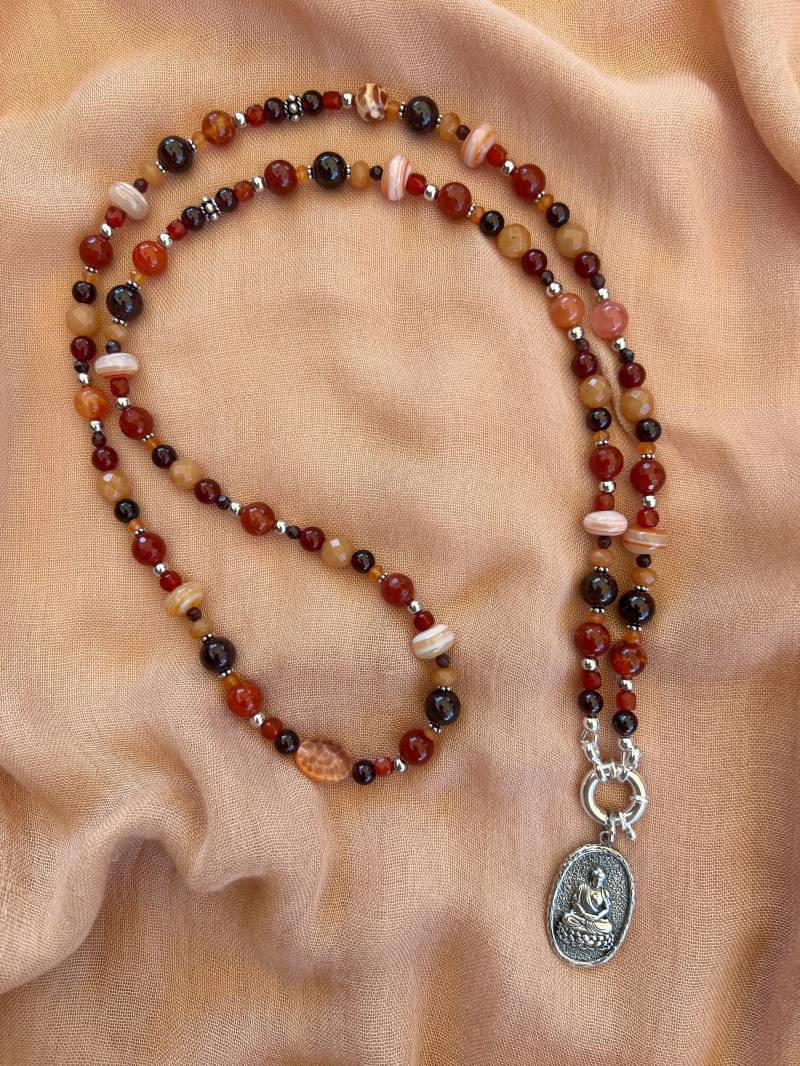 Kraft | Edelstein Kette Mit Karneol, Granat Und Feuerachat Kraft | Edelstein Kette Mit Karneol, Granat Und Feuerachat von DeerartByDanielaF