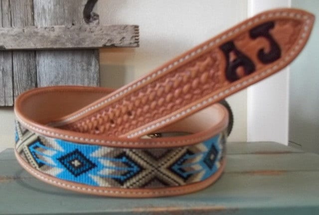 Perlen Ledergürtel Perlen Ledergürtel von Deesbeadeddogcollars