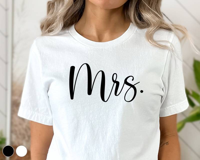 Jga T-Shirt | Braut Mrs. Wunschfarbe Jga T-Shirt | Braut Mrs. Wunschfarbe von DeinLieblingsteil