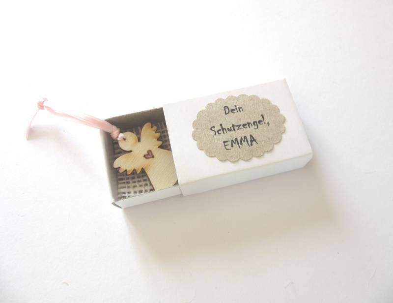 Dein Schutzengel, Emma - Kleiner Engel in Der Box Personalsiert Geburt Taufe Glücksbringer von DeinSchutzengelShop