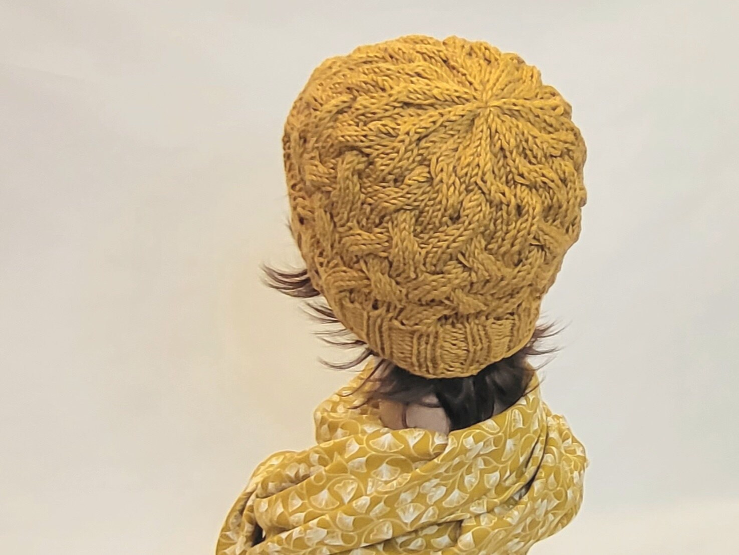 Mütze "Luisa" Zopfmuster, Anfertigung in Wunschfarbe, Geschenk, Wintermütze, Wollmütze, Strickmütze Mütze "Luisa" Zopfmuster, Anfertigung in Wunschfarbe, Geschenk, Wintermütze, Wollmütze, Strickmütze von DeinUnikatManufaktur