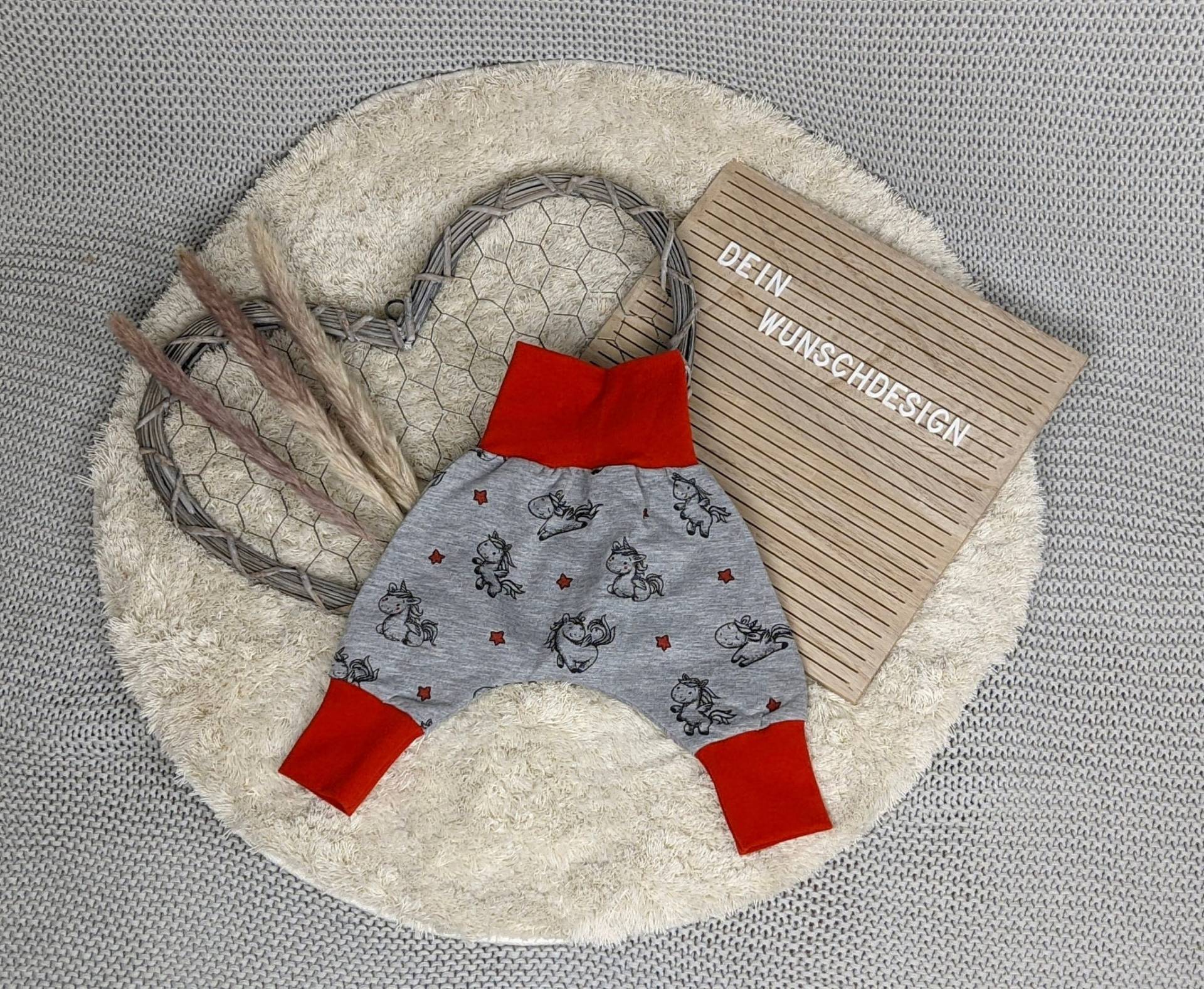 Sofortkauf I Pumphose Baby Einhorn Sweatstoff Sofortkauf I Pumphose Baby Einhorn Sweatstoff von DeinWunschDesignShop
