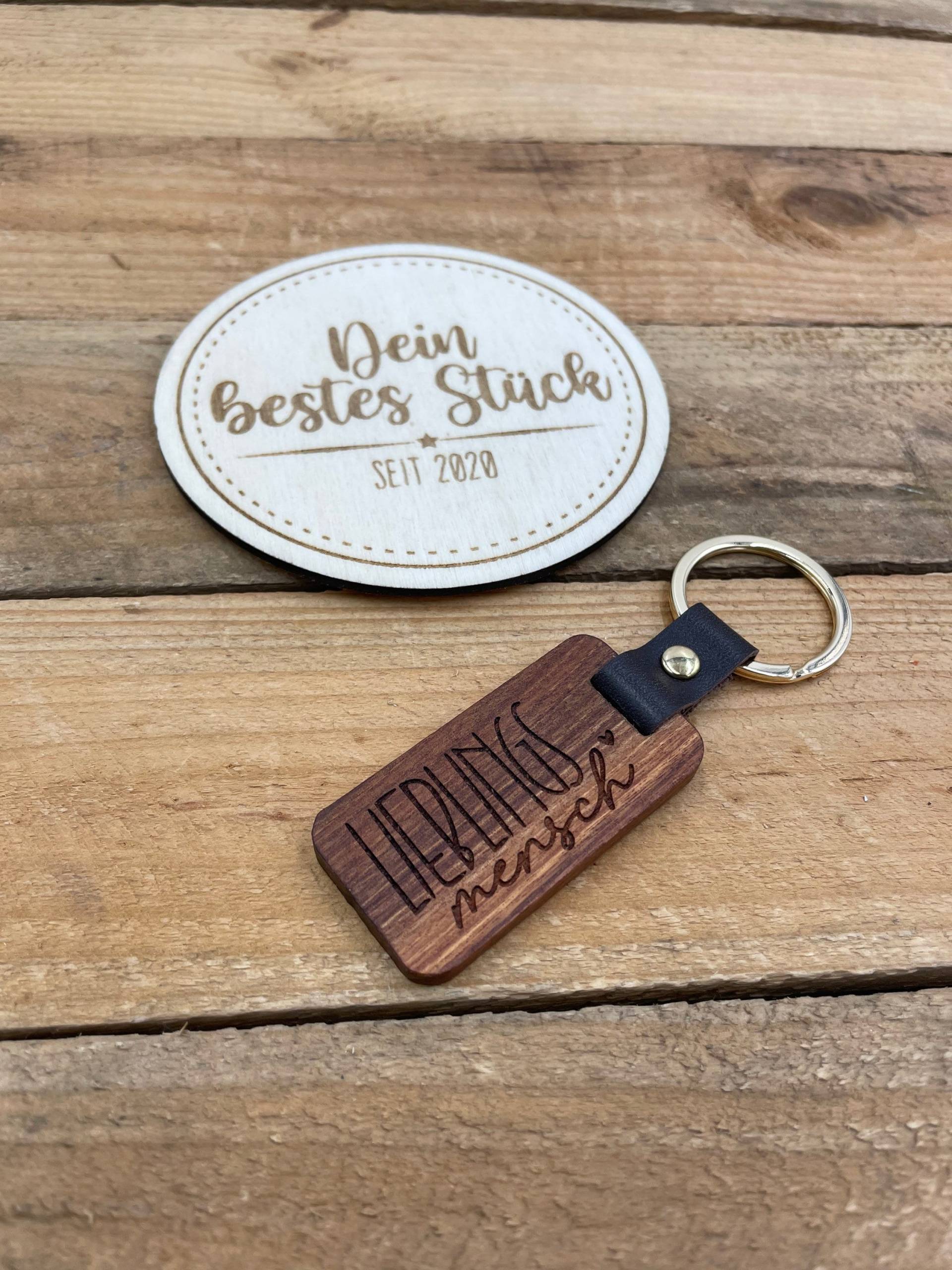 Personalisierte Schlüsselanhänger Aus Holz - Geschenk, Mitbringsel von DeinbestesStueck