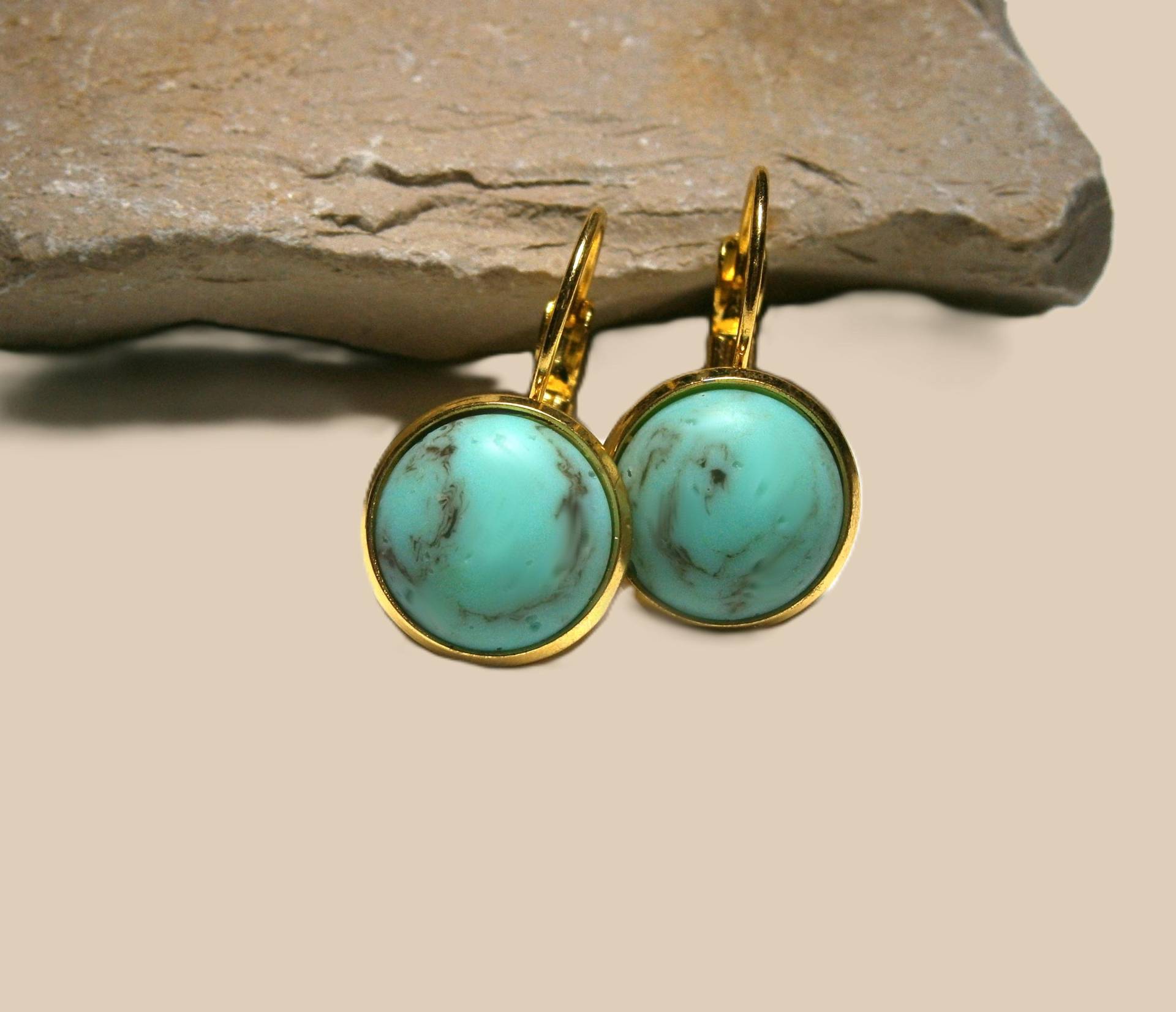 Ohrringe Türkis Gold, Vergoldete Naturstein Ohrringe, Halbedelstein Ohrhänger von DeineSchmuckFreundin