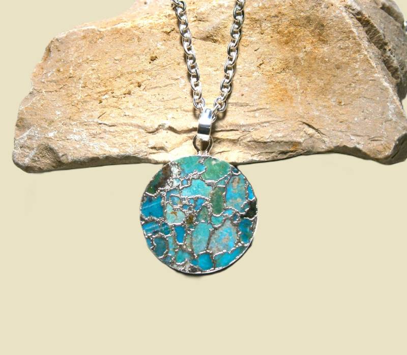 Silberne Halskette Mit Türkis Jaspis Anhänger Vergoldete Kette Meeressediment-Jaspis, Runder Edelstein, Kintsugi Stil Silberne Halskette Mit Türkis Jaspis Anhänger Vergoldete Kette Meeressediment-Jaspis, Runder Edelstein, Kintsugi Stil von DeineSchmuckFreundin