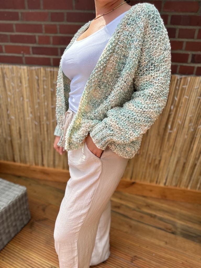 Handgestrickter Oversize Cardigan, Strickjacke, Chunky, Knitting Handgestrickter Oversize Cardigan, Strickjacke, Chunky, Knitting von DeineWunschstuecke