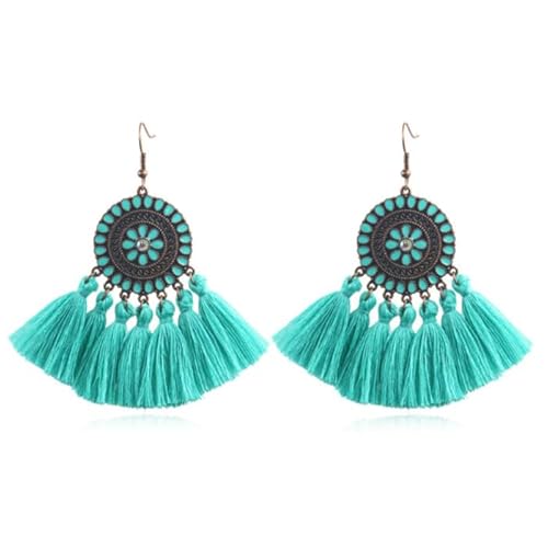 Böhmische Ibiza Ohrringe Anhänger mit Baumwollquasten Farbe Türkis von Deja Jewels