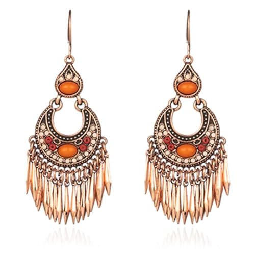 Bohemian Ibiza Ohrringe mit orangefarbenen Steinen und goldfarbenen Anhängern von Deja Jewels