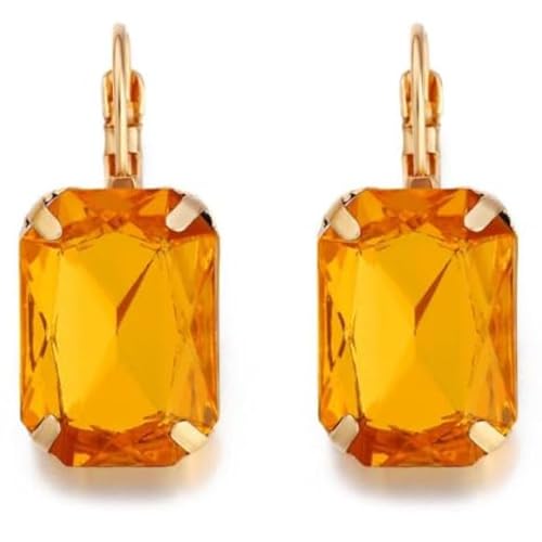 Goldene Ohrringe für Damen mit einem großen orangefarbenen Stein von Deja Jewels