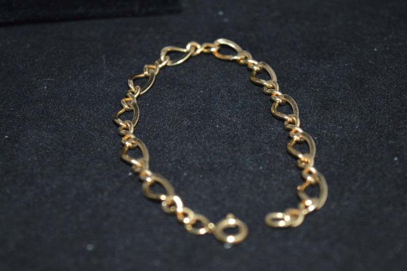 Oval Gliederarmband/Gold Ton Modeschmuck 7 Zoll Lang Armband Goldfarbenes Schmuck Link von DejaVuDeco