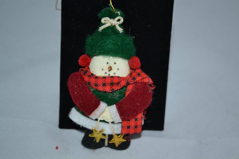 Schneemann Urlaub Stift/Sterne Mütze Schal Anstecknadel Brosche Weihnachten Pin Filz Schmuck Weihnachtsschmuck von DejaVuDeco