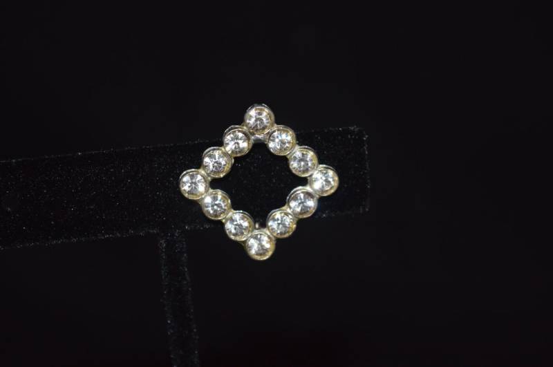 Strass Pin/Diamant Form Stift Vintage Anstecknadel Brosche Strass-Brosche Schmuck Pin von DejaVuDeco