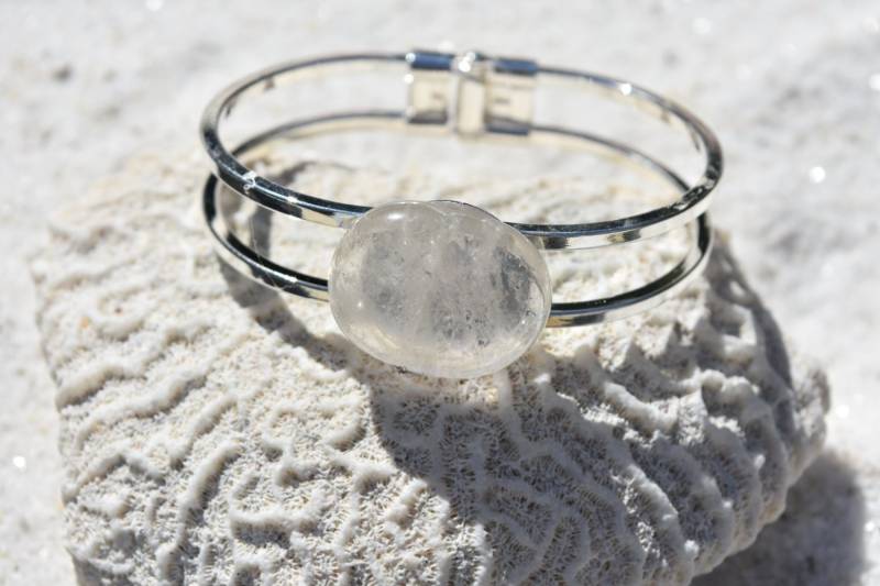 Klare Kristall Quarz Stein Silber Armreif Manschette Armband von DejaVuDesignz2