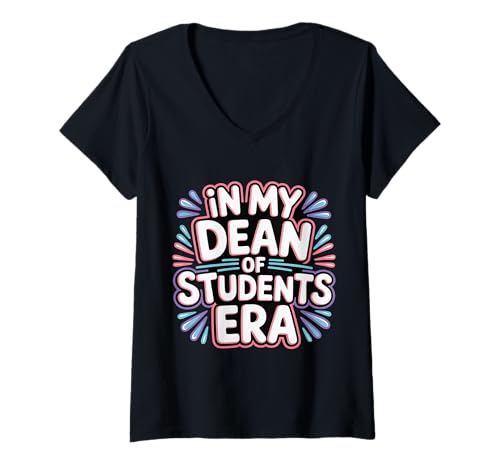 Damen In My Dean of Students Era Berater Fakultätsschule - T-Shirt mit V-Ausschnitt Damen In My Dean of Students Era Berater Fakultätsschule - T-Shirt mit V-Ausschnitt von Dekan -Vibes der Hochschule Fakultät