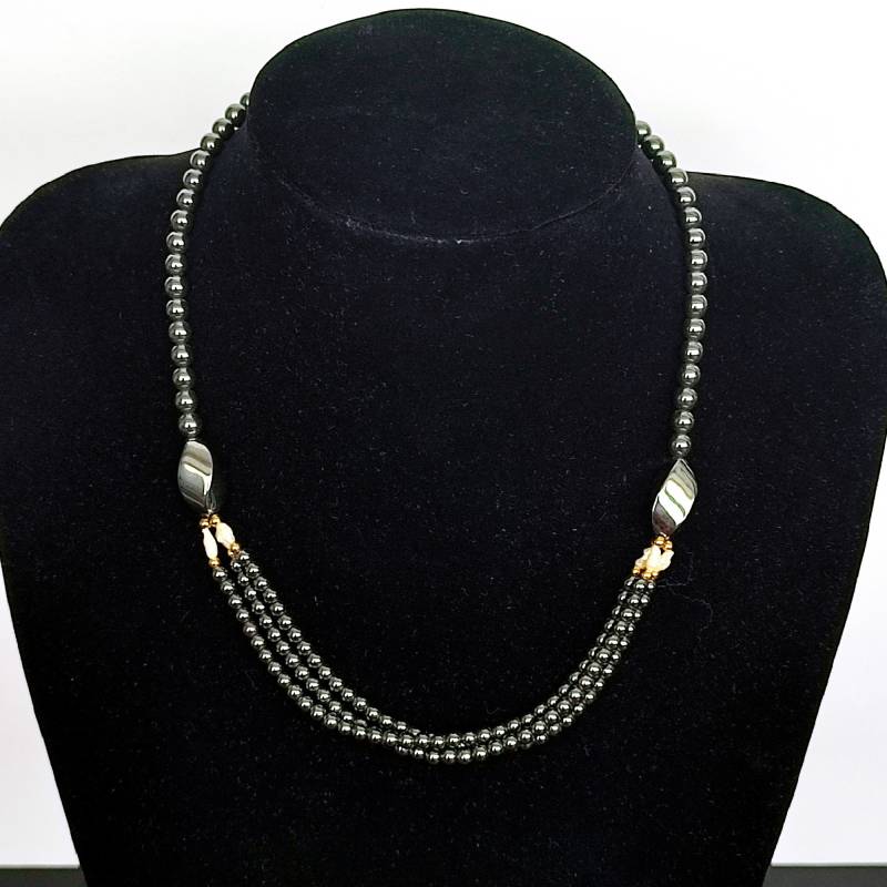 Vintage Hämatit Und Perlen Halskette von DekoLet