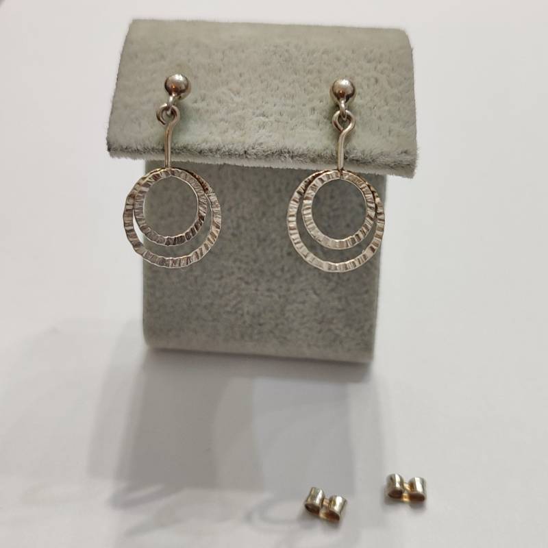 Vintage Silber Ton Ohrringe Runde Pin-On Stil von DekoLet