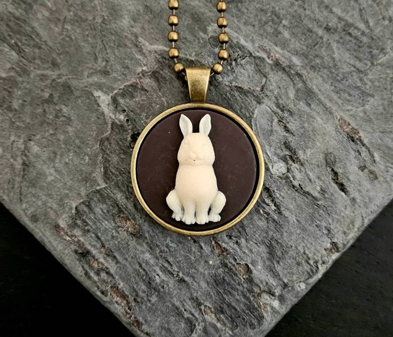 Kaninchen Kamee Halskette, Hase Tier Schwarze Schmuck, Einzigartige Urlaub Geschenkideen von DelicateIndustry1