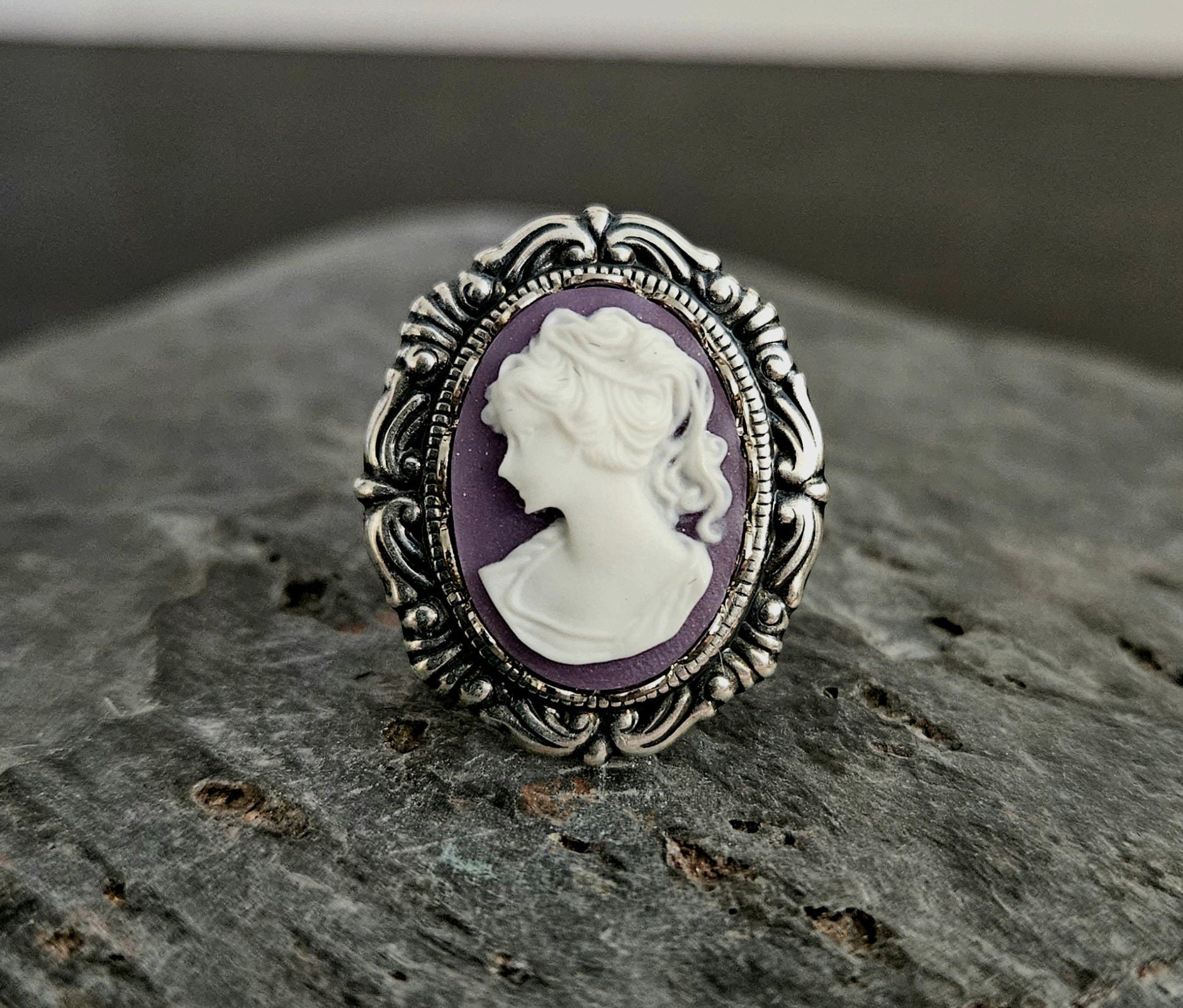 Lila Cameo Ring, Antik Silber Lavendel Jane Austen Schmuck, Urlaub Geschenk Ideen, Geschenkideen Für Mama von DelicateIndustry1