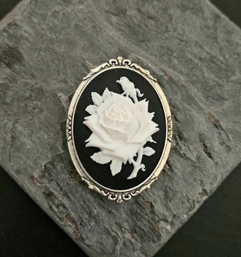 Weiße Rose Cameo Brosche, Weiße Blume Antike Silber Schmuck, Urlaub Geschenk Ideen, Geschenkideen Für Mama von DelicateIndustry1