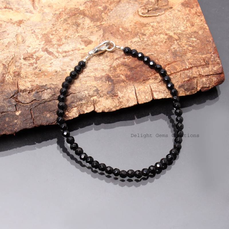 Funkelnder Schwarzer Spinell Perlen Armband-4.5 Mm Facettierte Runde Edelstein Armband-Minimalist Armband-Winzige Armband-Unisex Schmuck von DelightGemsCreations