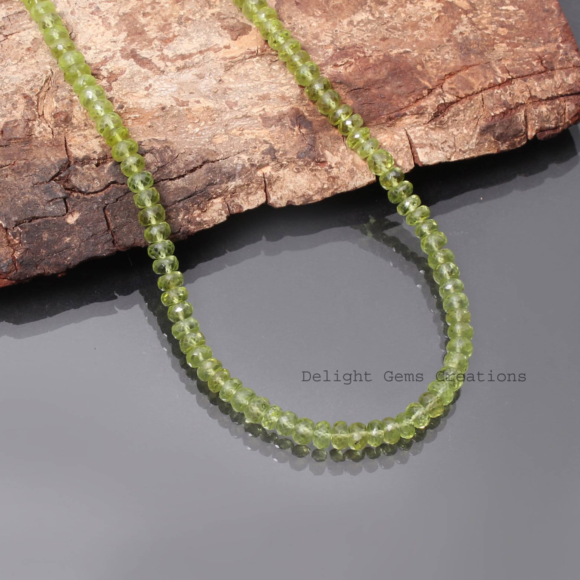 Natürliche Grüne Peridot Perlen Halskette-5mm-5.5mm Facettierte Rondell Halskette-Glänzender Schmuck-Frauen Schmuck-Geschenke von DelightGemsCreations