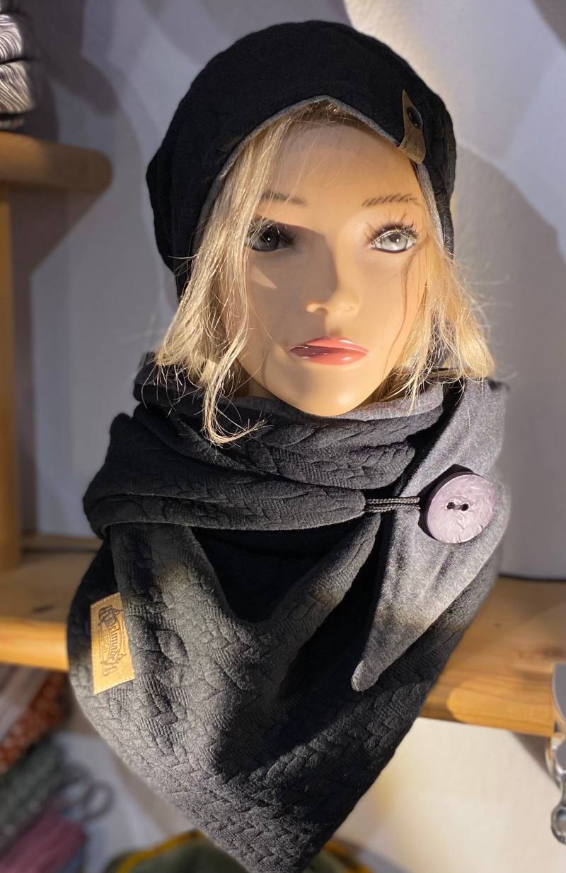 Beanie Mütze Schwarz Grau Zum Wenden Von Delimade. Zopfmuster Schwarz. Geschenk Weihnachten von Delimade
